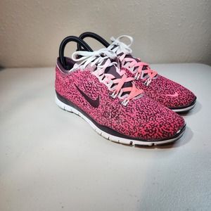 Nike Free TR 4 Mezzo Print Hyper Punch White Deep Burgundy Shoe Women's Size 6.5